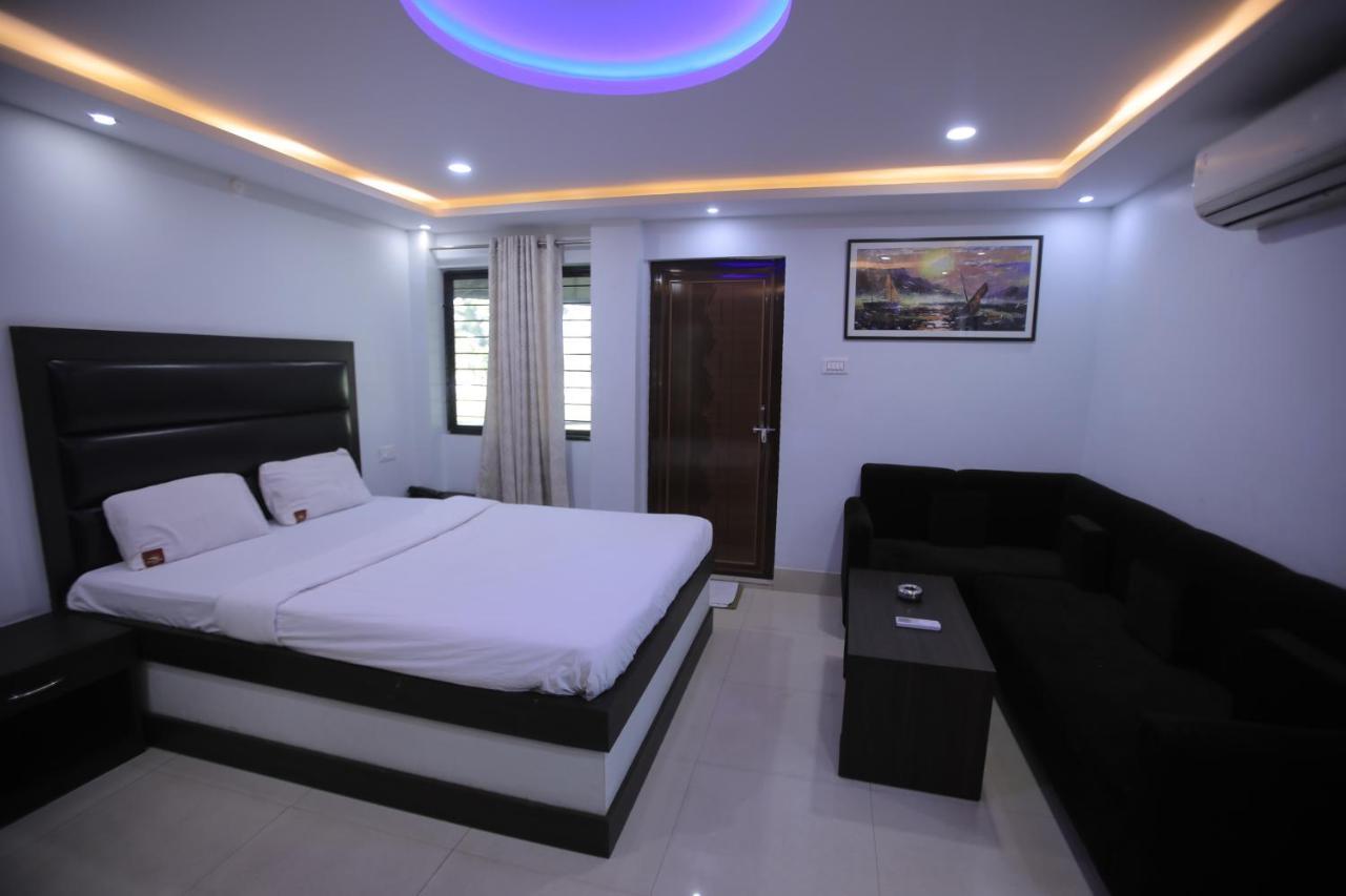 Solar Energy Park Hotel ดูร์กาปูร์ ภายนอก รูปภาพ