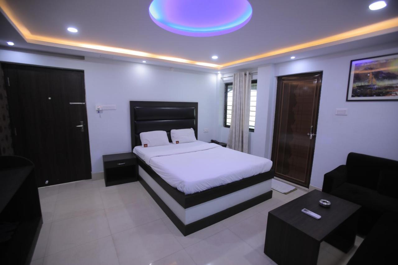 Solar Energy Park Hotel ดูร์กาปูร์ ภายนอก รูปภาพ