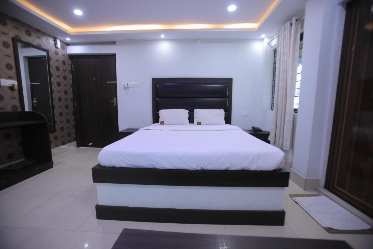 Solar Energy Park Hotel ดูร์กาปูร์ ภายนอก รูปภาพ