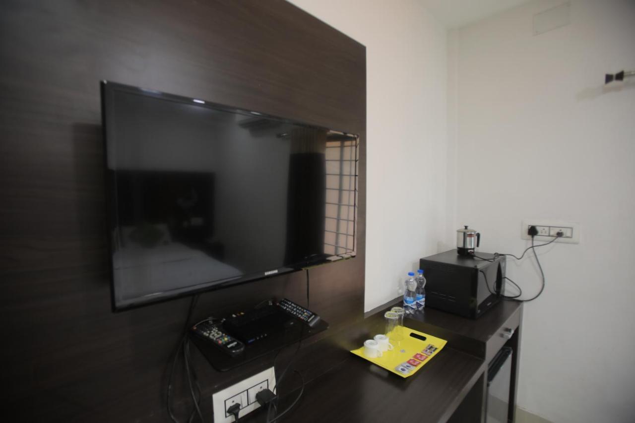 Solar Energy Park Hotel ดูร์กาปูร์ ภายนอก รูปภาพ
