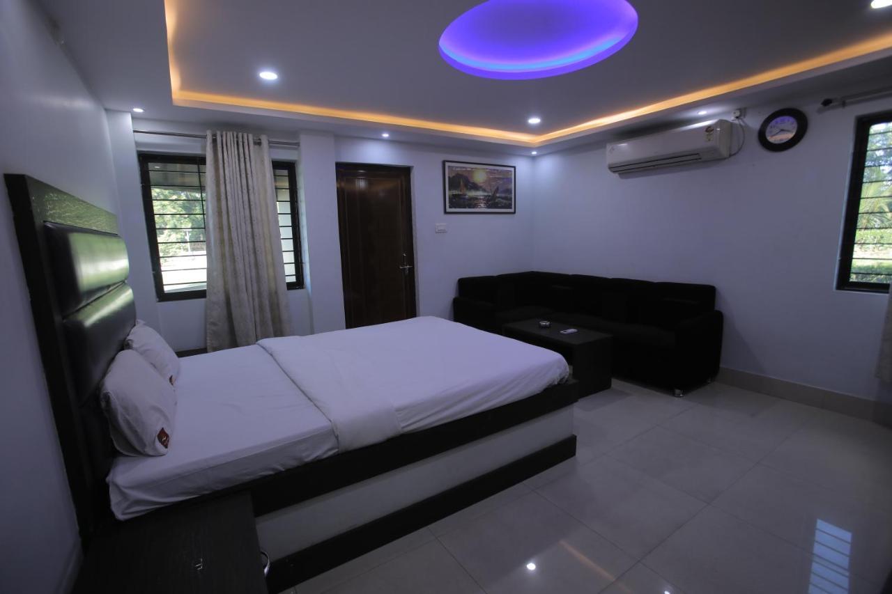 Solar Energy Park Hotel ดูร์กาปูร์ ภายนอก รูปภาพ